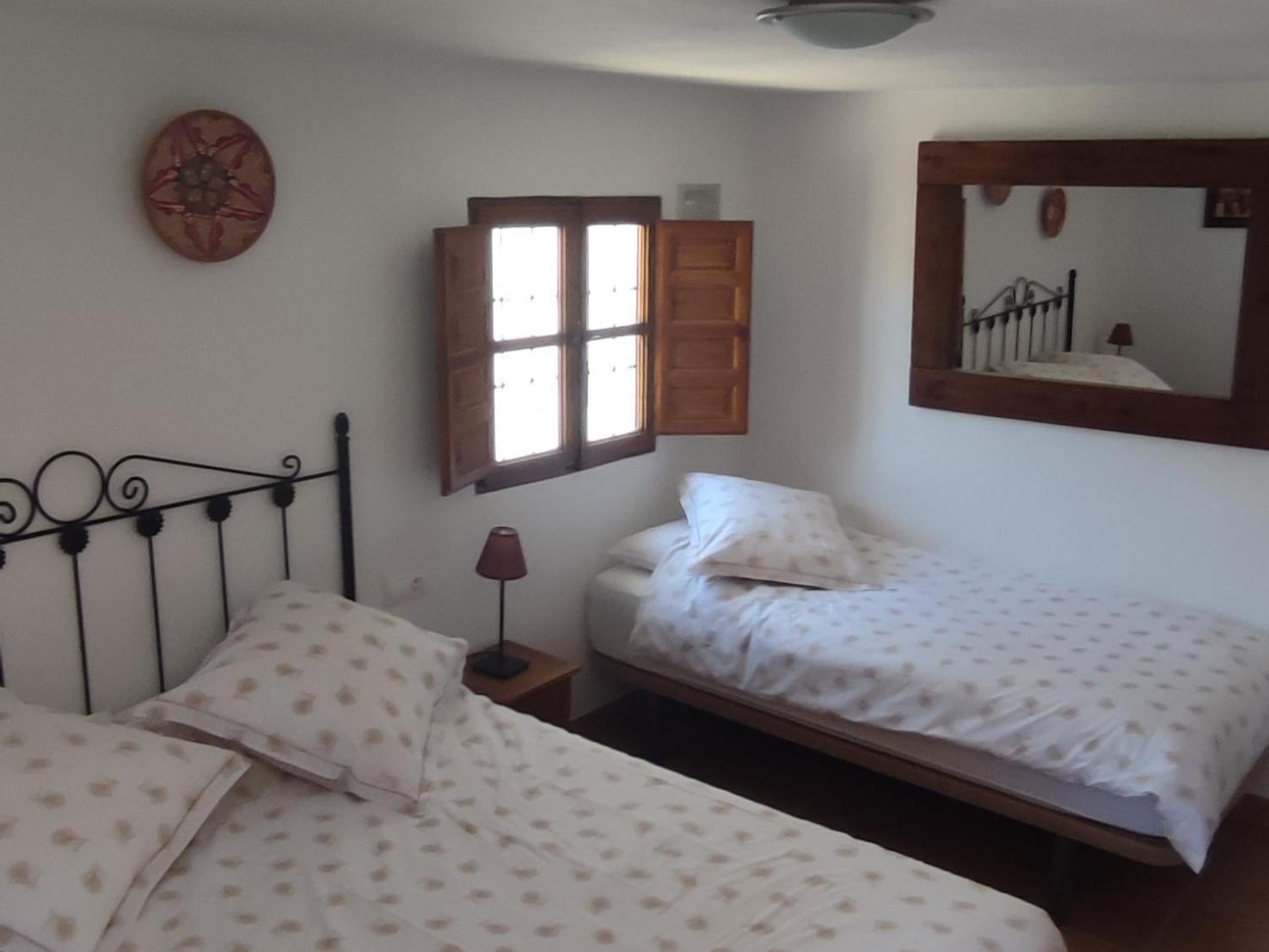 B&B Cortijo Loma Leon Cutar Exterior photo